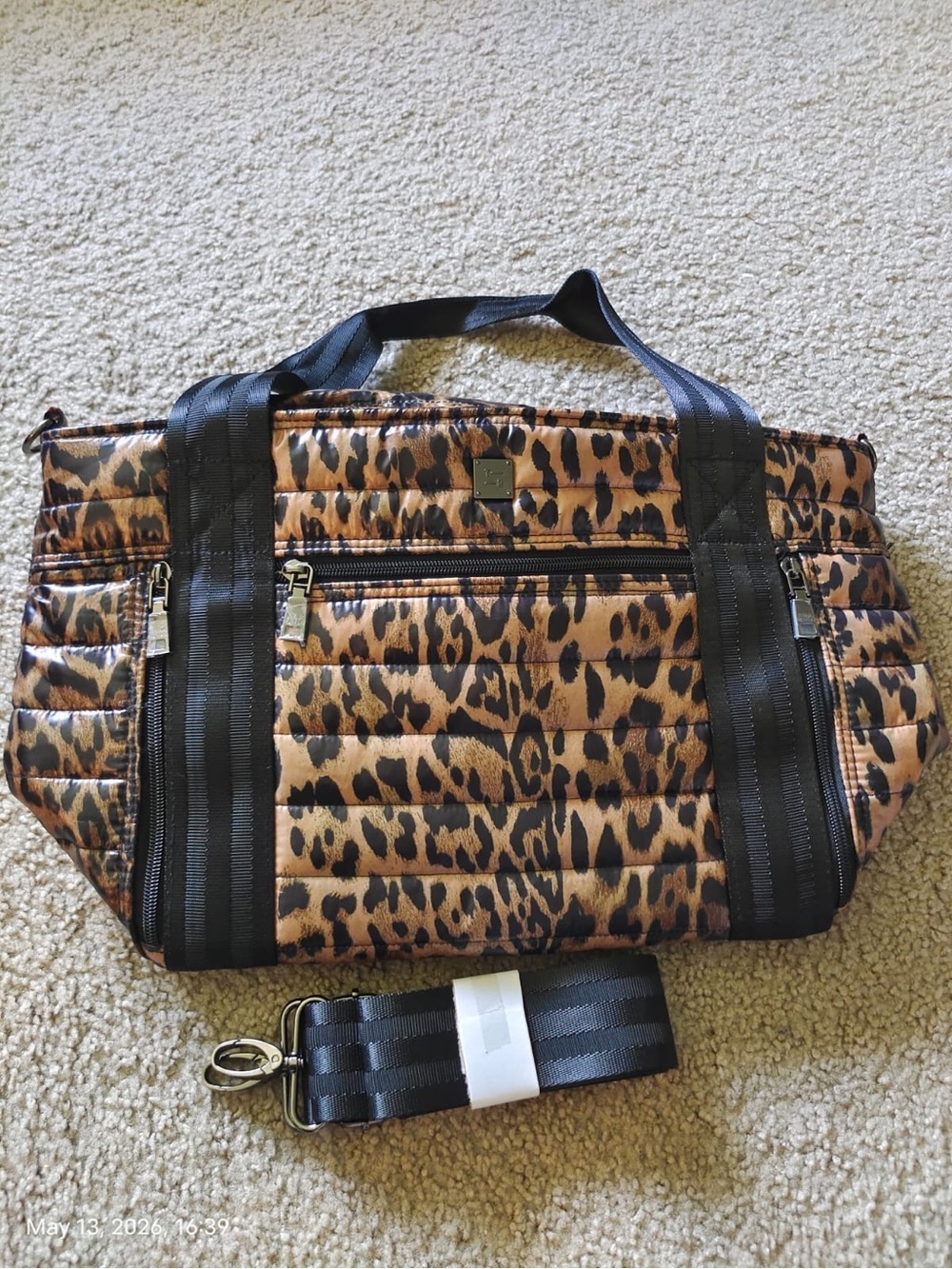 NWOT THINK ROYLN Jr. Jetset Wingman Tote Bag Leopard back luggage sleeve - Picture 8 of 12